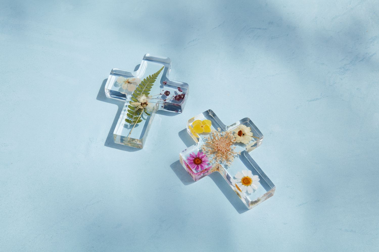 Dried Flower Resin Cross with Fern